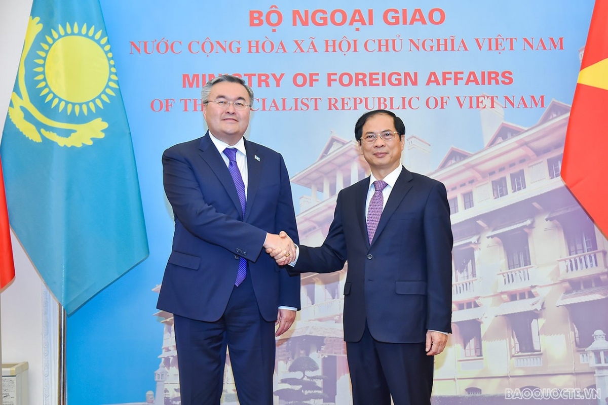 Kazakh Deputy PM’s visit adds fresh impetus to bilateral cooperation